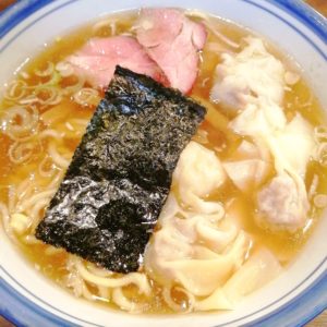 高円寺ラーメン「はやしまる」ミックスわんたんめん