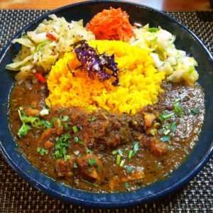 青藍・スパイシーチキンカレー定食