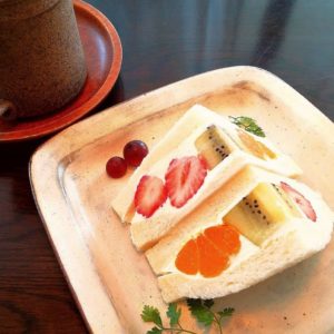 JULES VERNE COFFEE・フルーツサンドとコーヒー