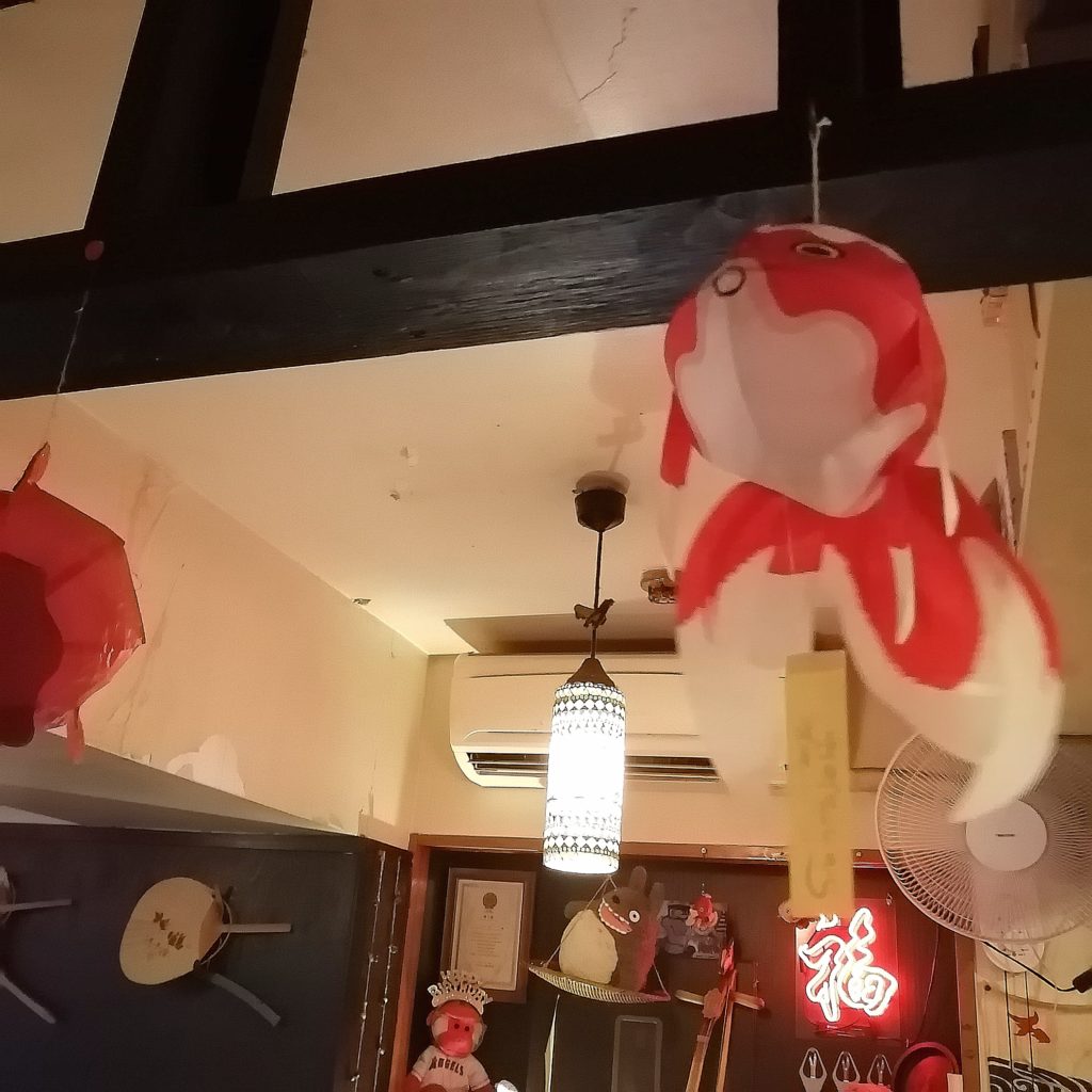 高円寺テイクアウト「ちょろりや金魚」金魚の提灯