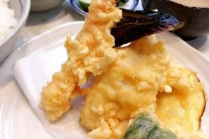 富士川食堂・盛り合わせ天ぷら定食