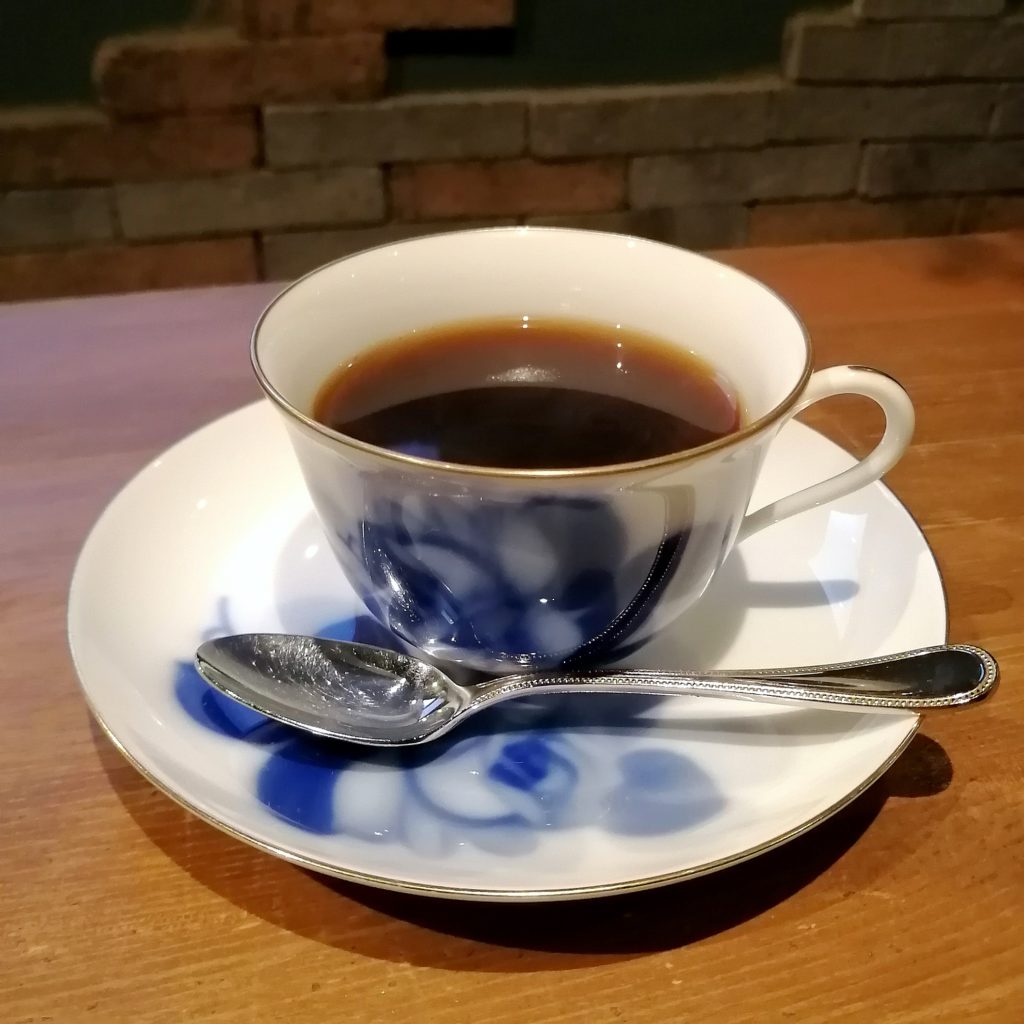 神保町コーヒー「眞踏珈琲店」珈琲・琥珀