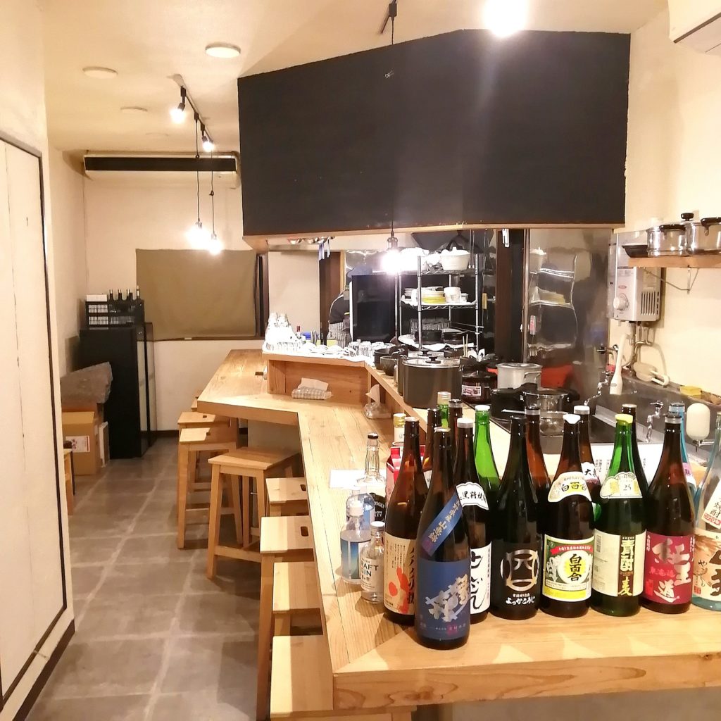 高円寺居酒屋「入りづらい店」店内