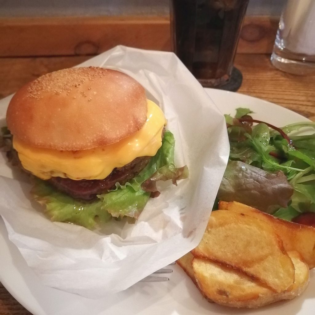 高円寺ハンバーガー「ront animare」すぺしゃるバーガーセット