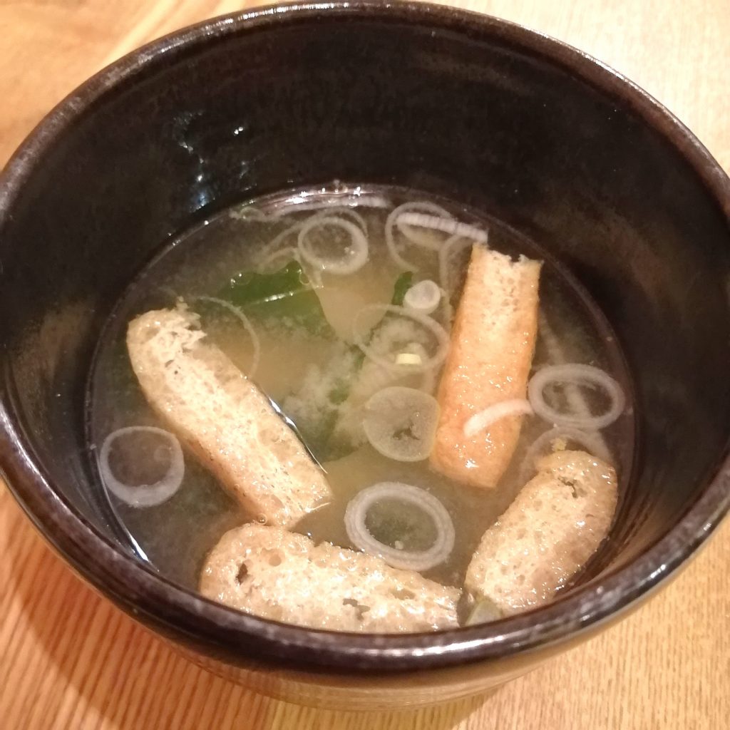 高円寺丼「串ノ眩(くしのまぶろ)」自家製・厚切り 炙り焼き豚丼・みそ汁