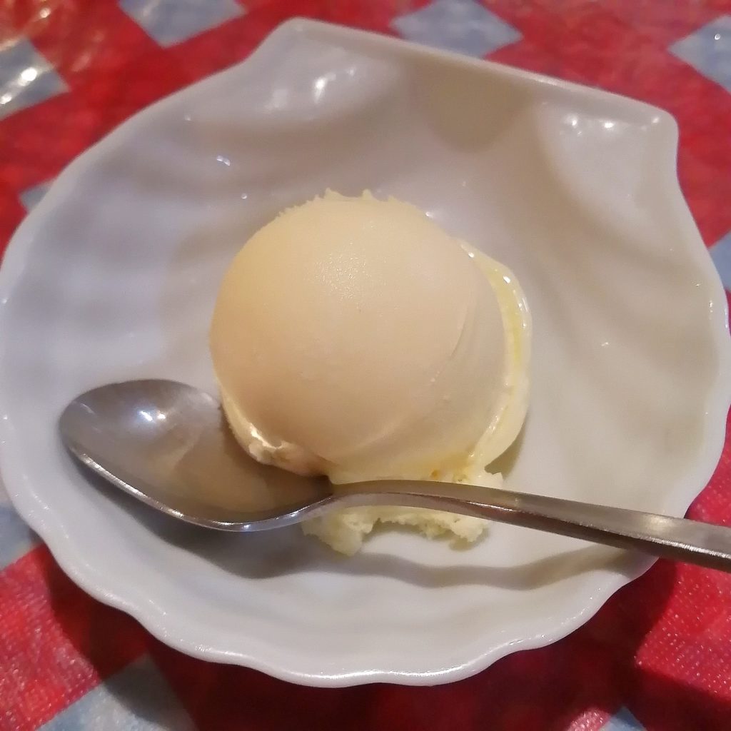 高円寺定食「蘭丸亭」食後のアイスクリーム